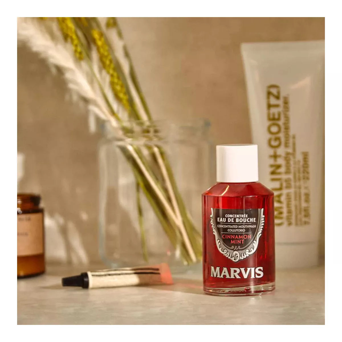 Marvis Concentrated Mouthwash Cinnamon Mint | Leaves a Cool Freshness Cinnamon Mint Flavour | Cleanses & Freshens the Entire Mouth (4.1 Oz)