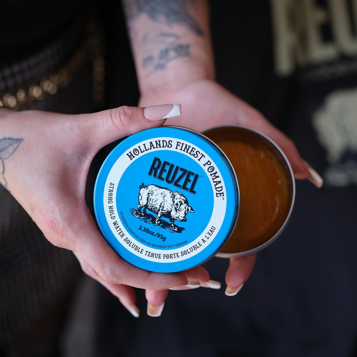 Reuzel Blue Pomade, Strong All Day Hold, Water Soluble Styling, High Shine and Flake Free, Easy to Wash Out, for All Hairstyles